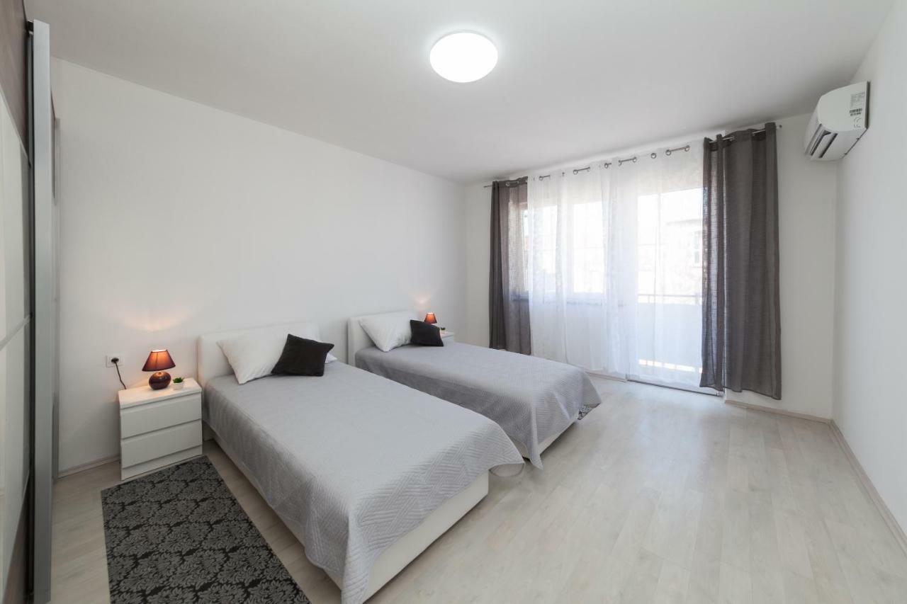Apartman Bordura Zara Esterno foto